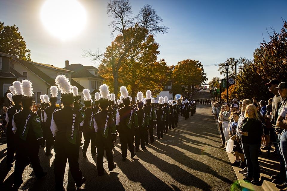 Northwest announces Homecoming parade road, lot closures